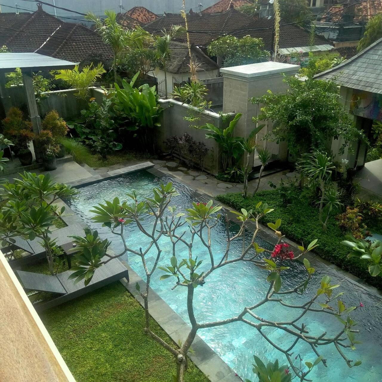 Arnaya Homestay กูตา ภายนอก รูปภาพ