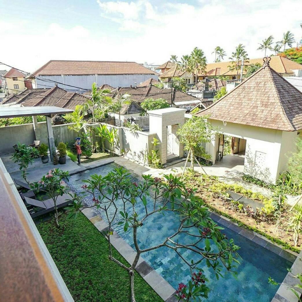 Arnaya Homestay กูตา ภายนอก รูปภาพ